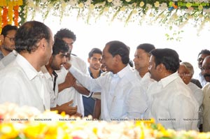 Ramanaidu Last Rites Photos