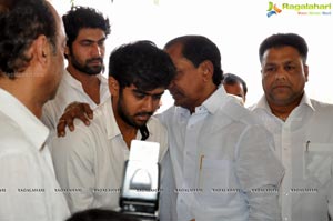 Ramanaidu Last Rites Photos