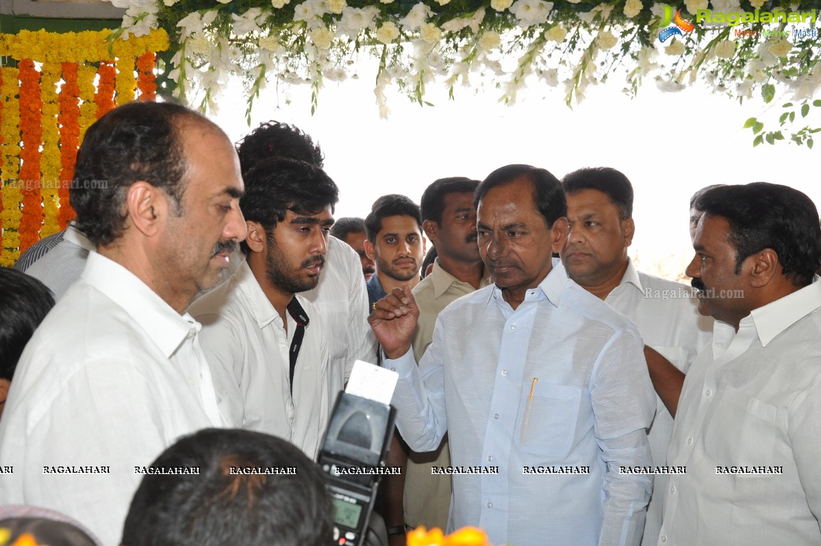 Last Rites of Dr. D. Ramanaidu