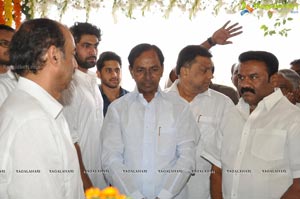 Ramanaidu Last Rites Photos