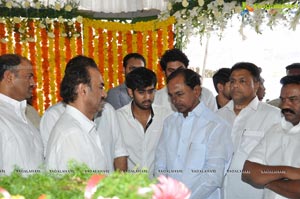 Ramanaidu Last Rites Photos