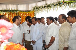 Ramanaidu Last Rites Photos