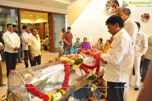 Ramanaidu Last Rites Photos