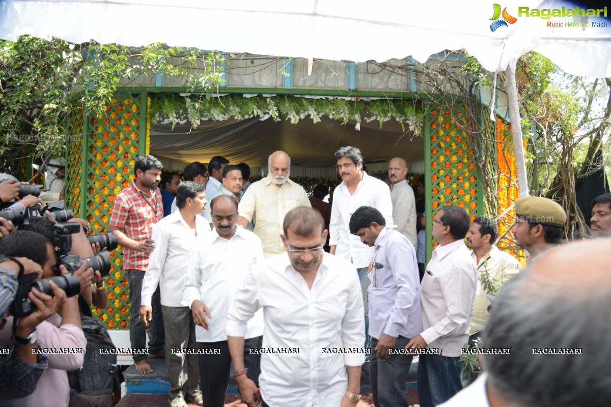 Last Rites of Dr. D. Ramanaidu