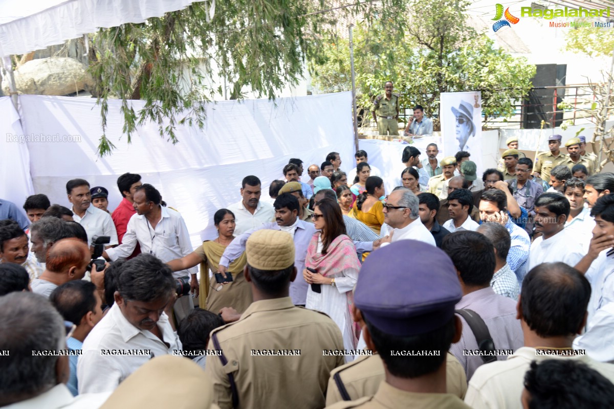 Last Rites of Dr. D. Ramanaidu