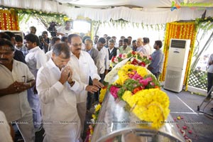 Ramanaidu Last Rites Photos