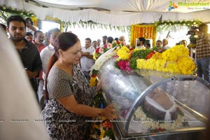 Ramanaidu Last Rites Photos