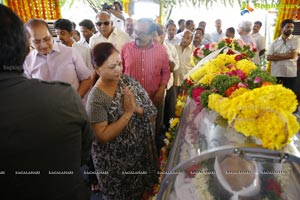 Ramanaidu Last Rites Photos