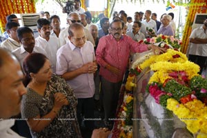 Ramanaidu Last Rites Photos