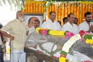 Ramanaidu Last Rites Photos