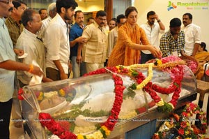 Ramanaidu Last Rites Photos