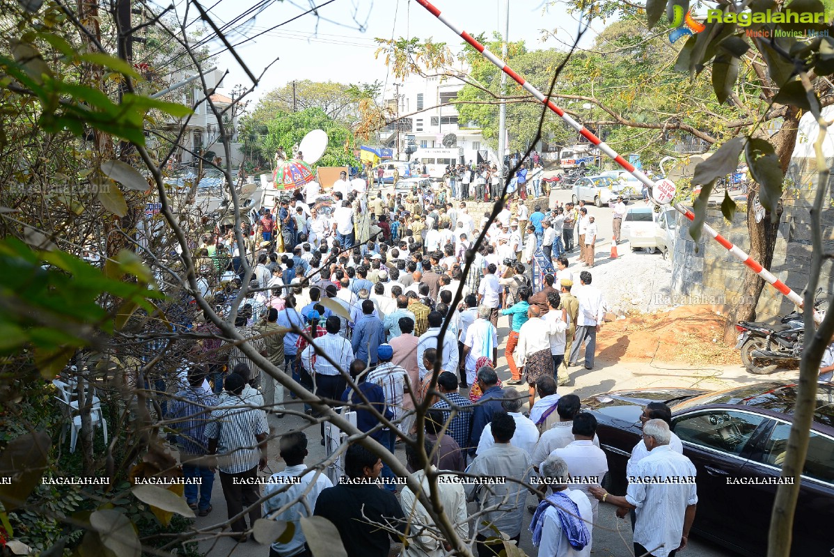 Last Rites of Dr. D. Ramanaidu