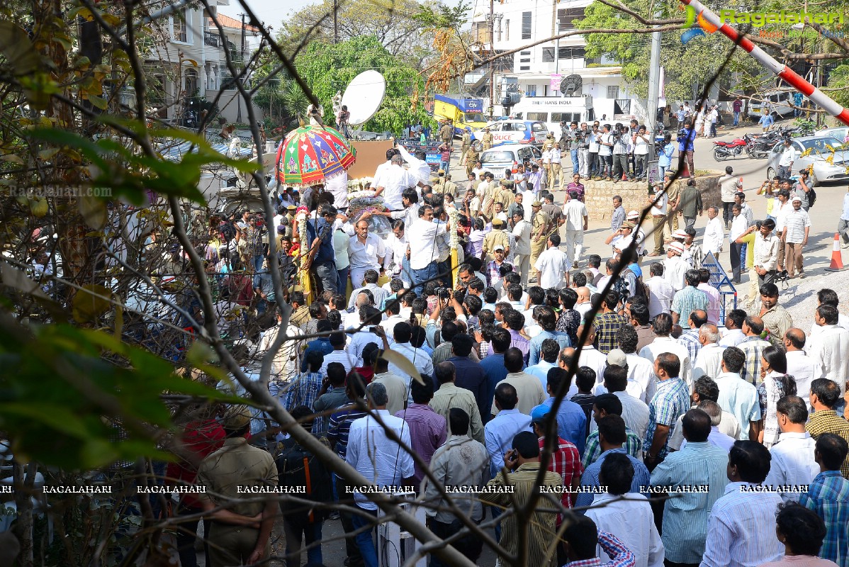 Last Rites of Dr. D. Ramanaidu