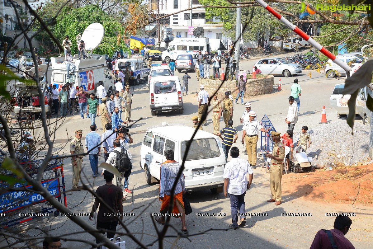 Last Rites of Dr. D. Ramanaidu