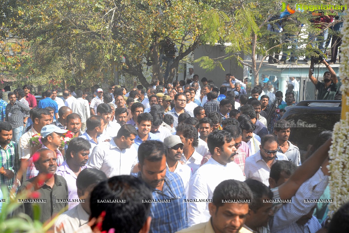 Last Rites of Dr. D. Ramanaidu