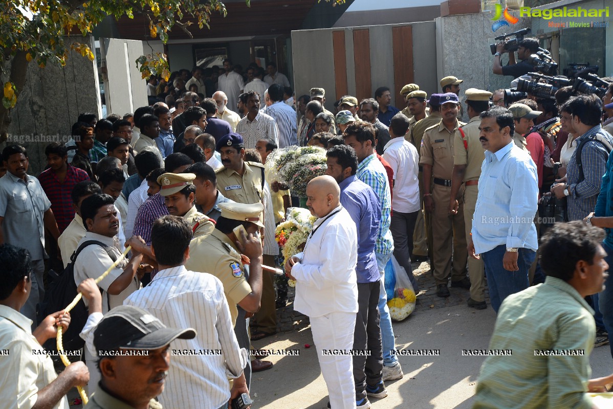 Last Rites of Dr. D. Ramanaidu