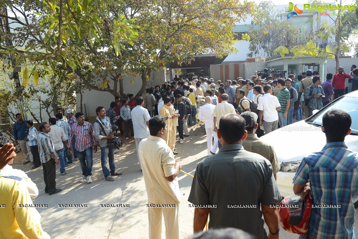 Last Rites of Dr. D. Ramanaidu