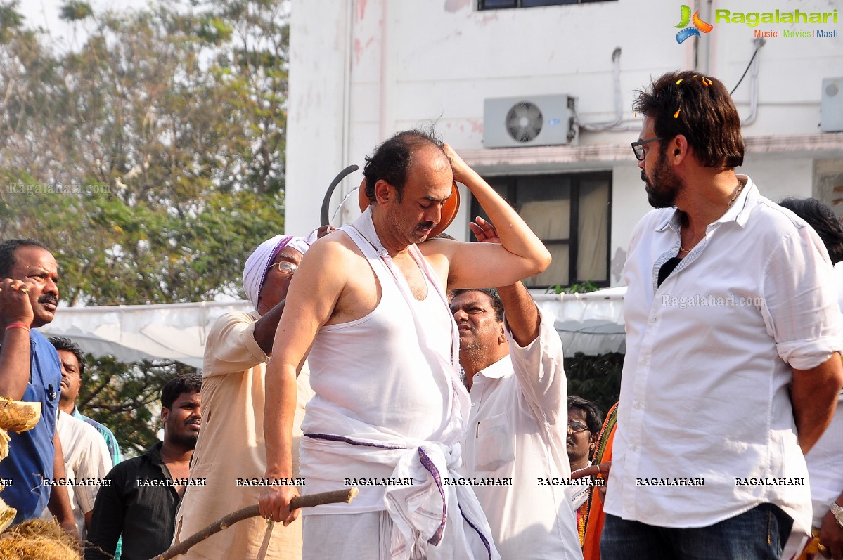 Last Rites of Dr. D. Ramanaidu