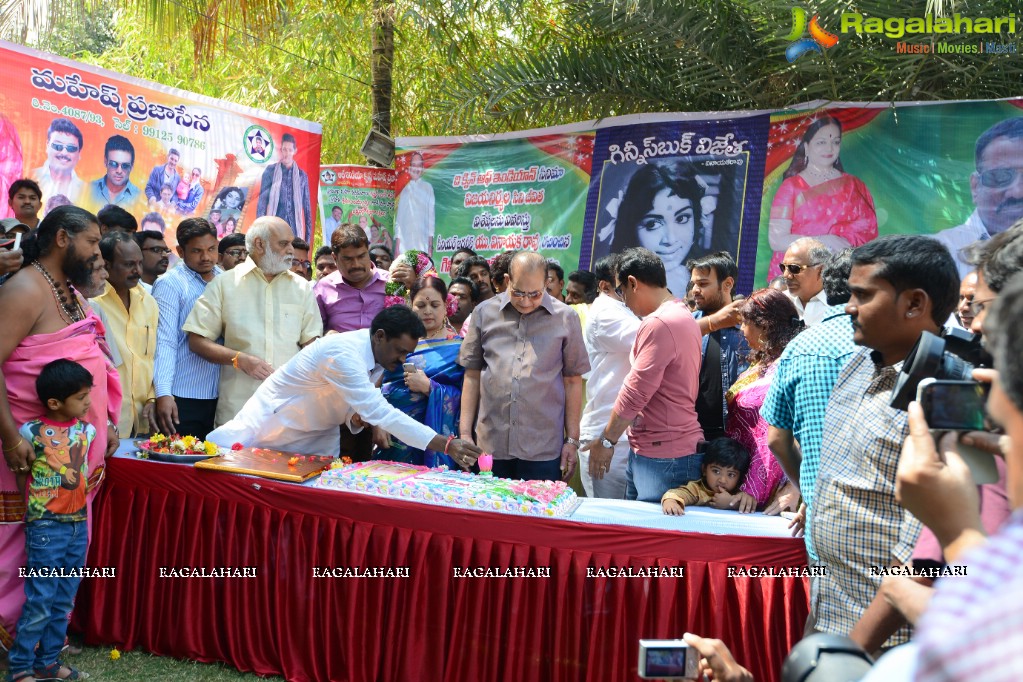 Vijaya Nirmala Birthday Celebrations and Guinness Book Vijetha Book Launch