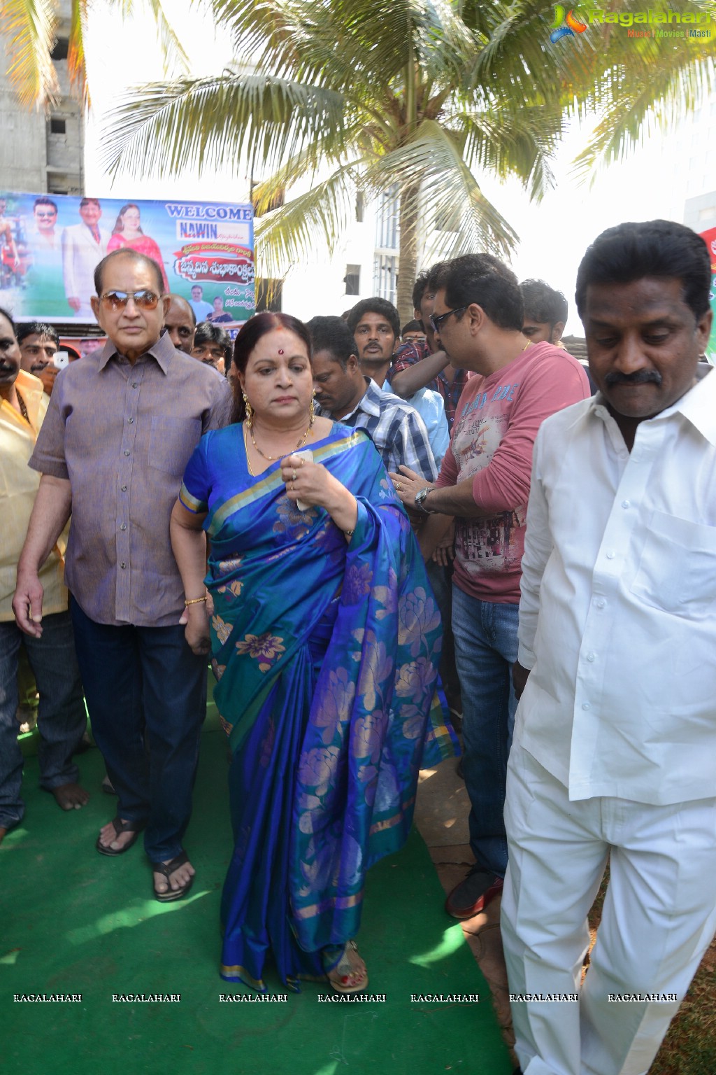 Vijaya Nirmala Birthday Celebrations and Guinness Book Vijetha Book Launch