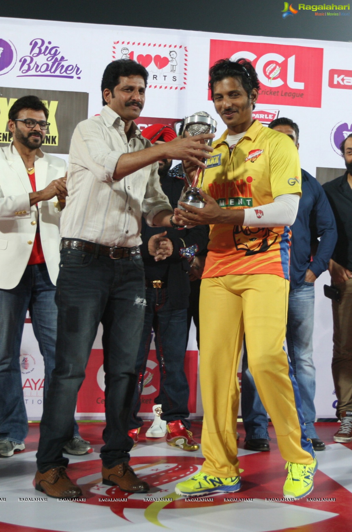 CCL 5 Final - Chennai Rhinos vs Telugu Warriors 2nd Innings