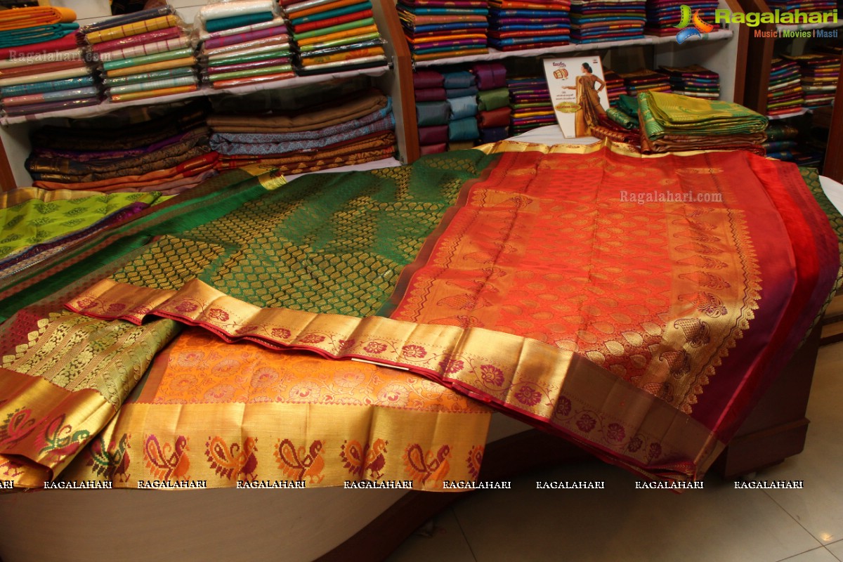 CMR Vivaha Collection 2015 Launch