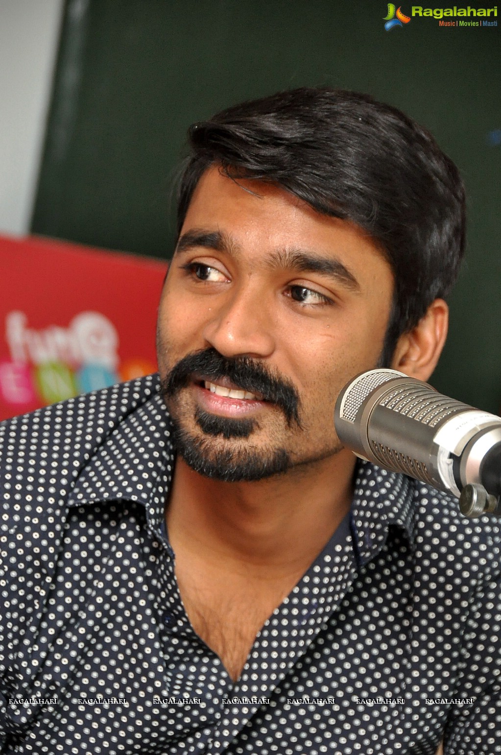 Dhanush at Radio Mirchi for Anekudu Promotions