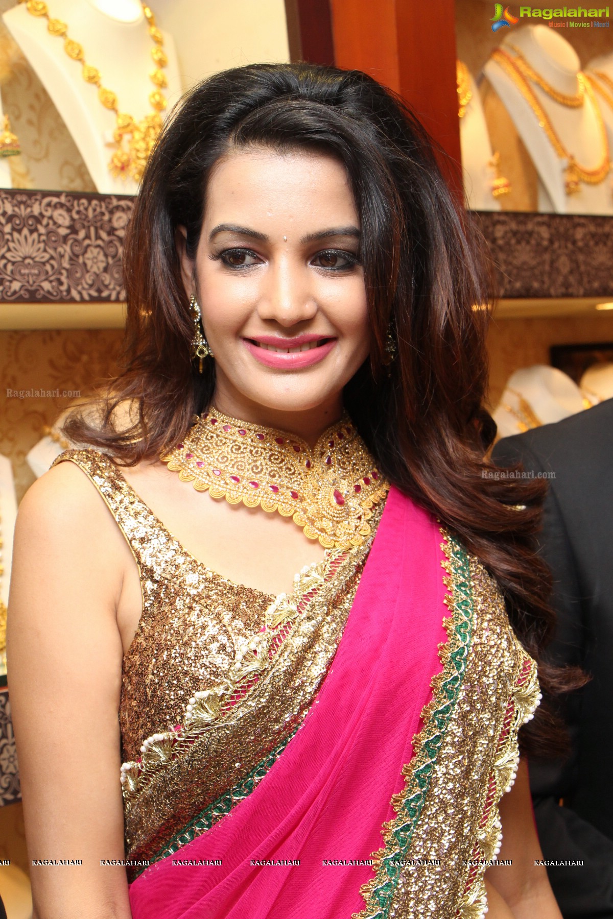 Joyalukkas International Jewellery Show inaugurated by Diksha Panth, Hyderabad