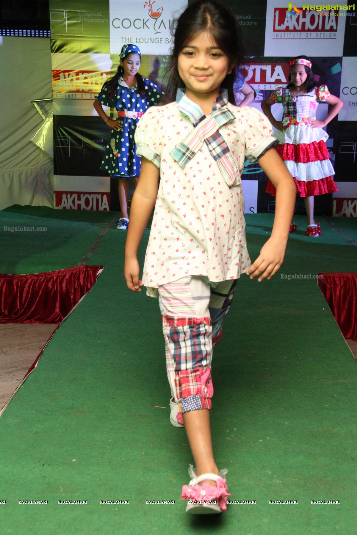 Lakhotia Institute of Design Carnival 2015