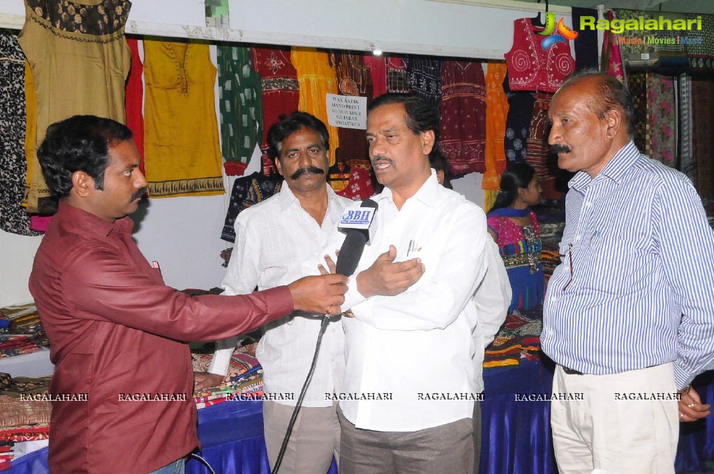 Lepakshi Handloom & Handicrafts Exhibition-Cum-Sale (Feb. 2015)