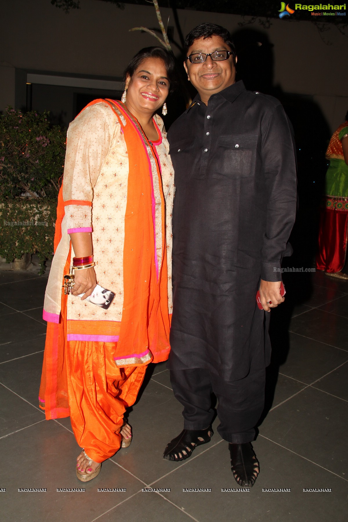 Mahaveer-Sangeeta 25th Wedding Anniversary Celebrations