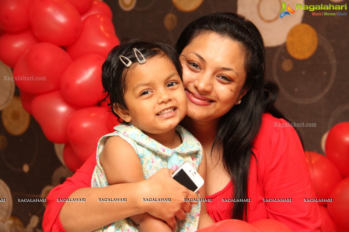 Mommy N Me Valentine's Day Celebrations 2015