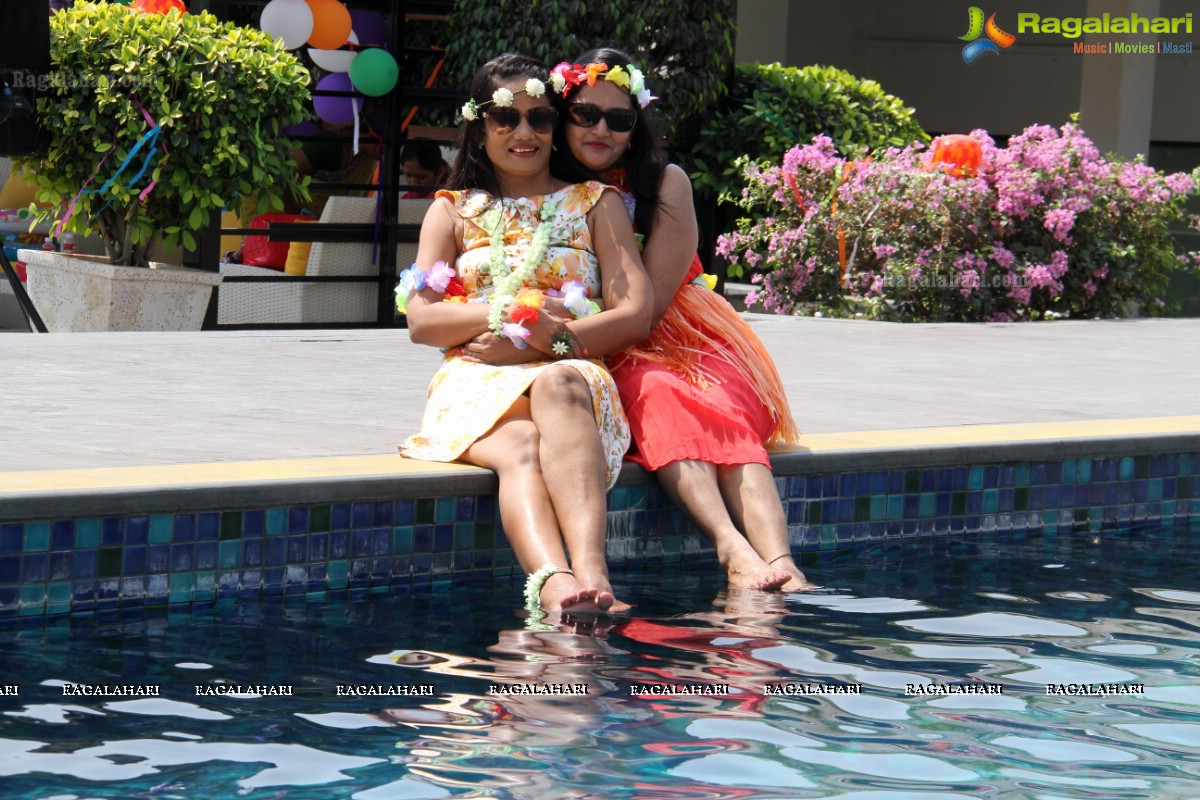 Mom n Kiddos Club Hawaiian Party at Hotel Marigold