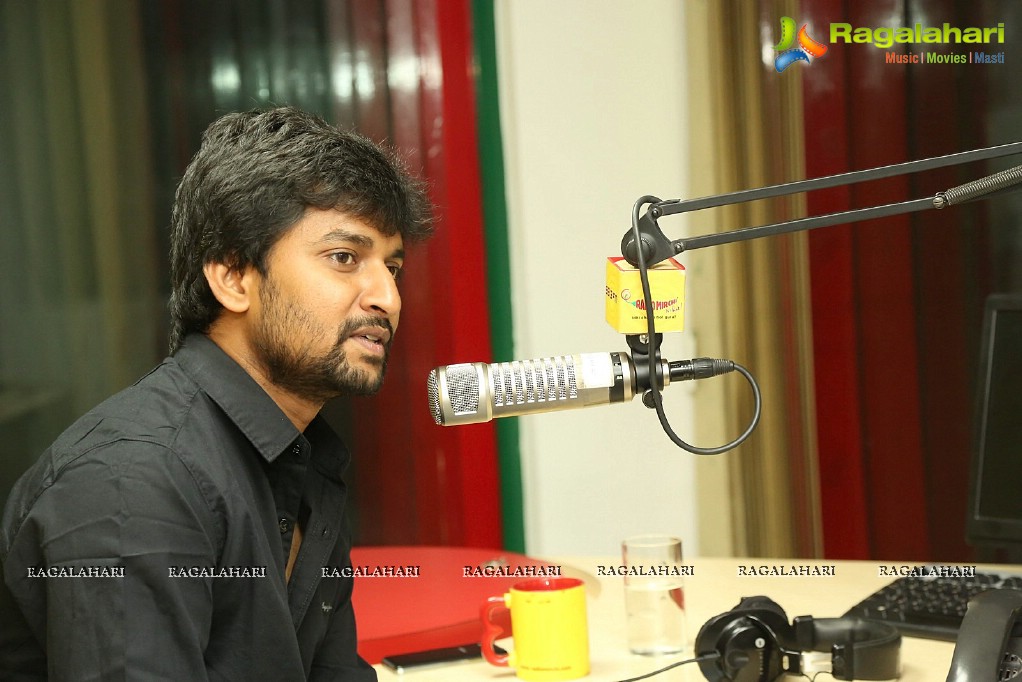 Nani at Radio Mirchi