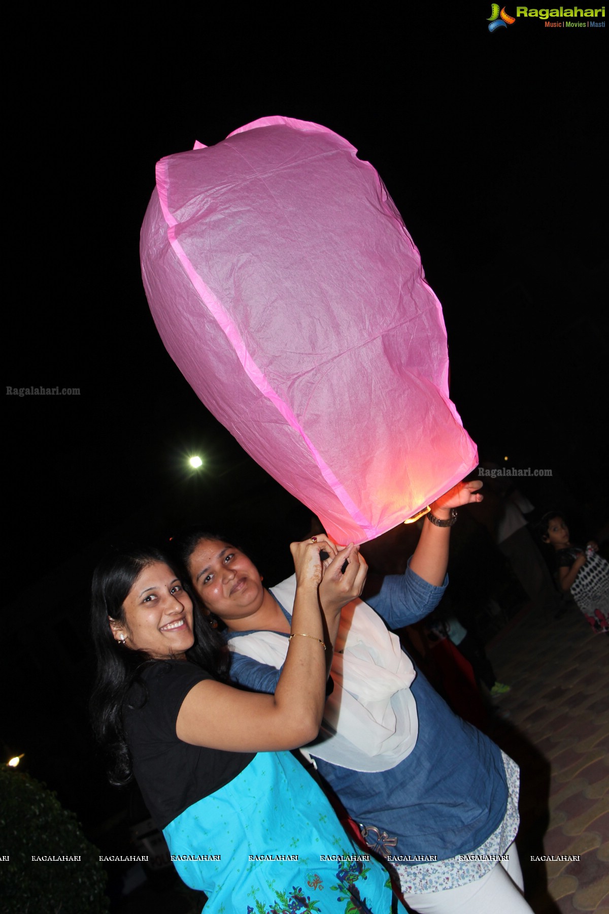 Geo Meridien Sky Lantern Fest 2015, Hyderabad