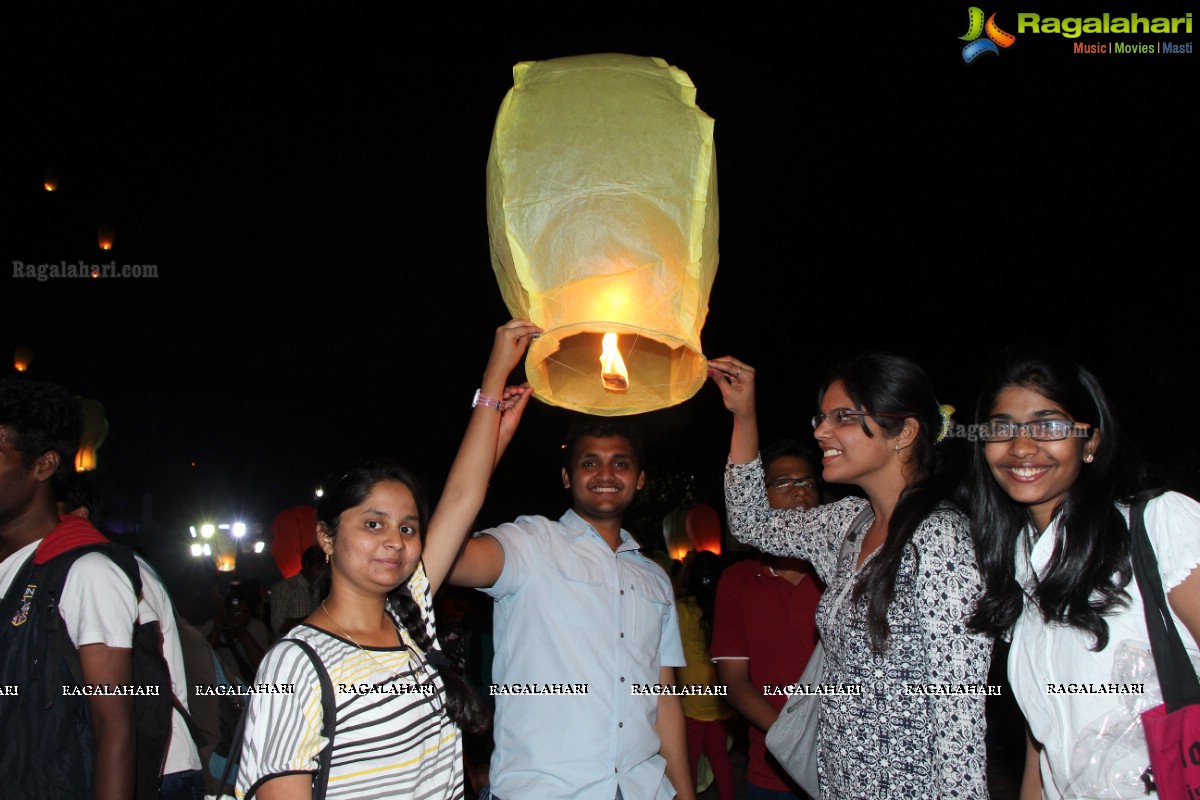 Geo Meridien Sky Lantern Fest 2015, Hyderabad