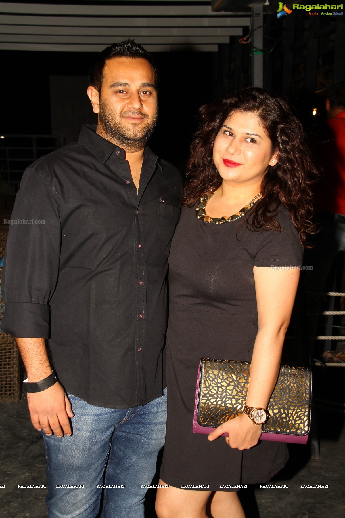 Sparks n Sizzles Couple Party at Air Lounge - Host: Poonam and Vicky