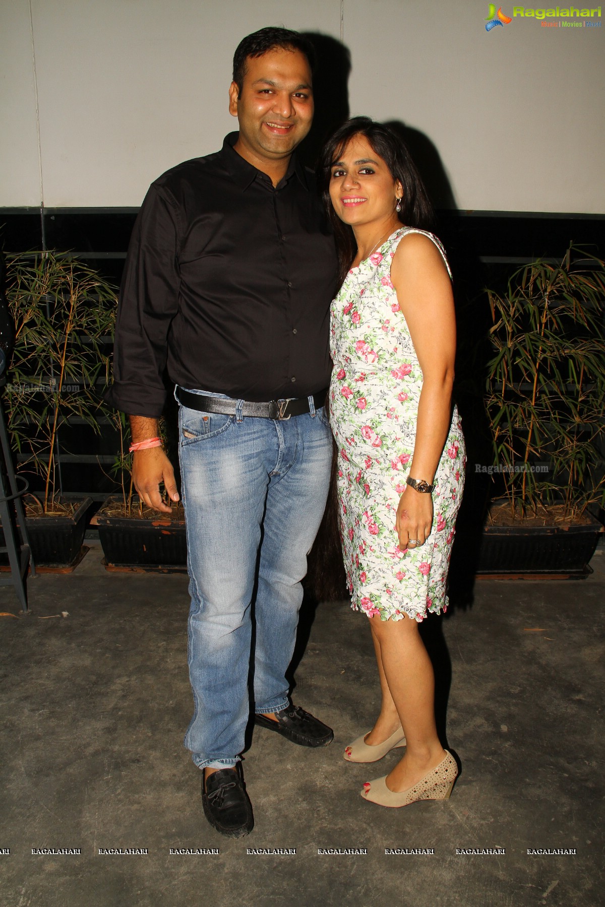 Sparks n Sizzles Couple Party at Air Lounge - Host: Poonam and Vicky