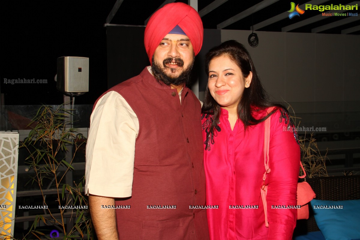 Sparks n Sizzles Couple Party at Air Lounge - Host: Poonam and Vicky