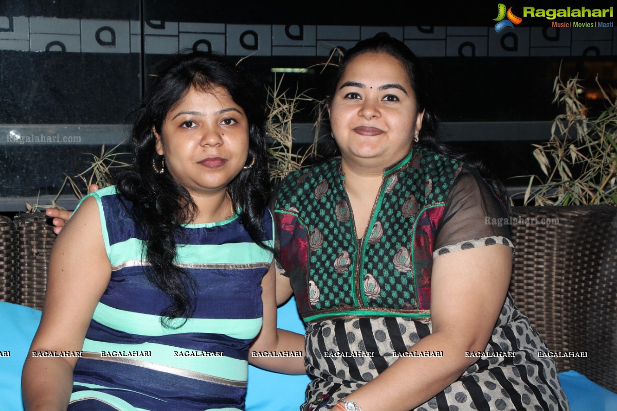 Wedding Anniversary Celebrations of Sumeet and Anita at Air Lounge, Hyderabad