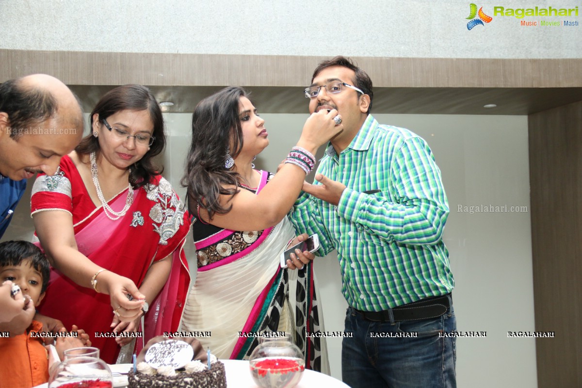 Abhishek-Anshu and Mukesh-Kirti Wedding Anniversary Celebrations