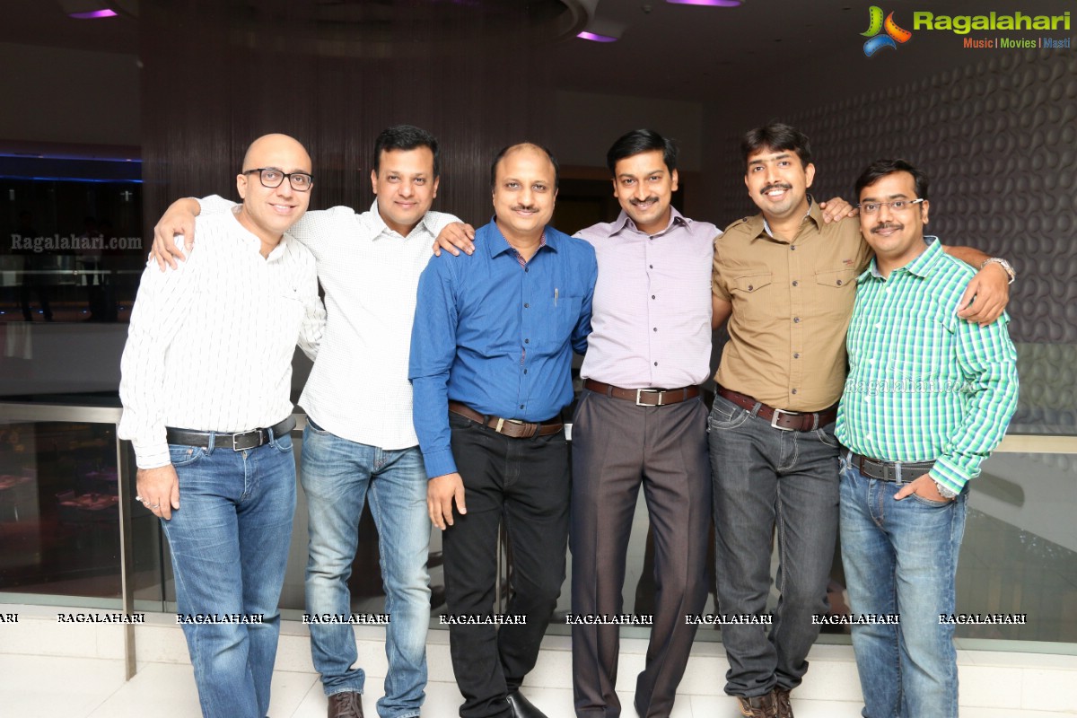 Abhishek-Anshu and Mukesh-Kirti Wedding Anniversary Celebrations