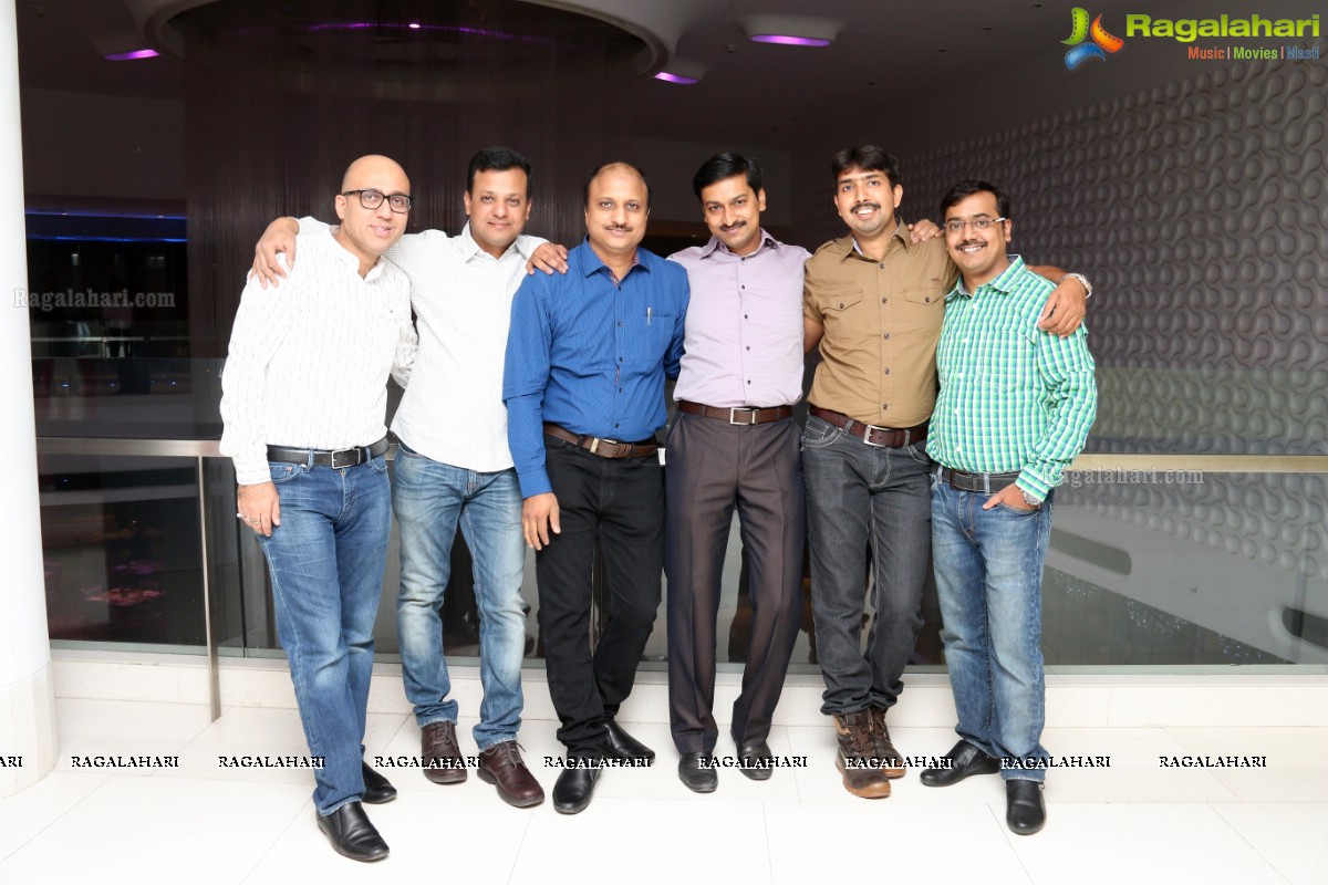 Abhishek-Anshu and Mukesh-Kirti Wedding Anniversary Celebrations