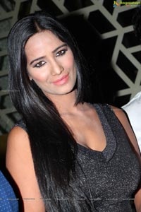 Poonam Pandey Valentine's Day Celebrations