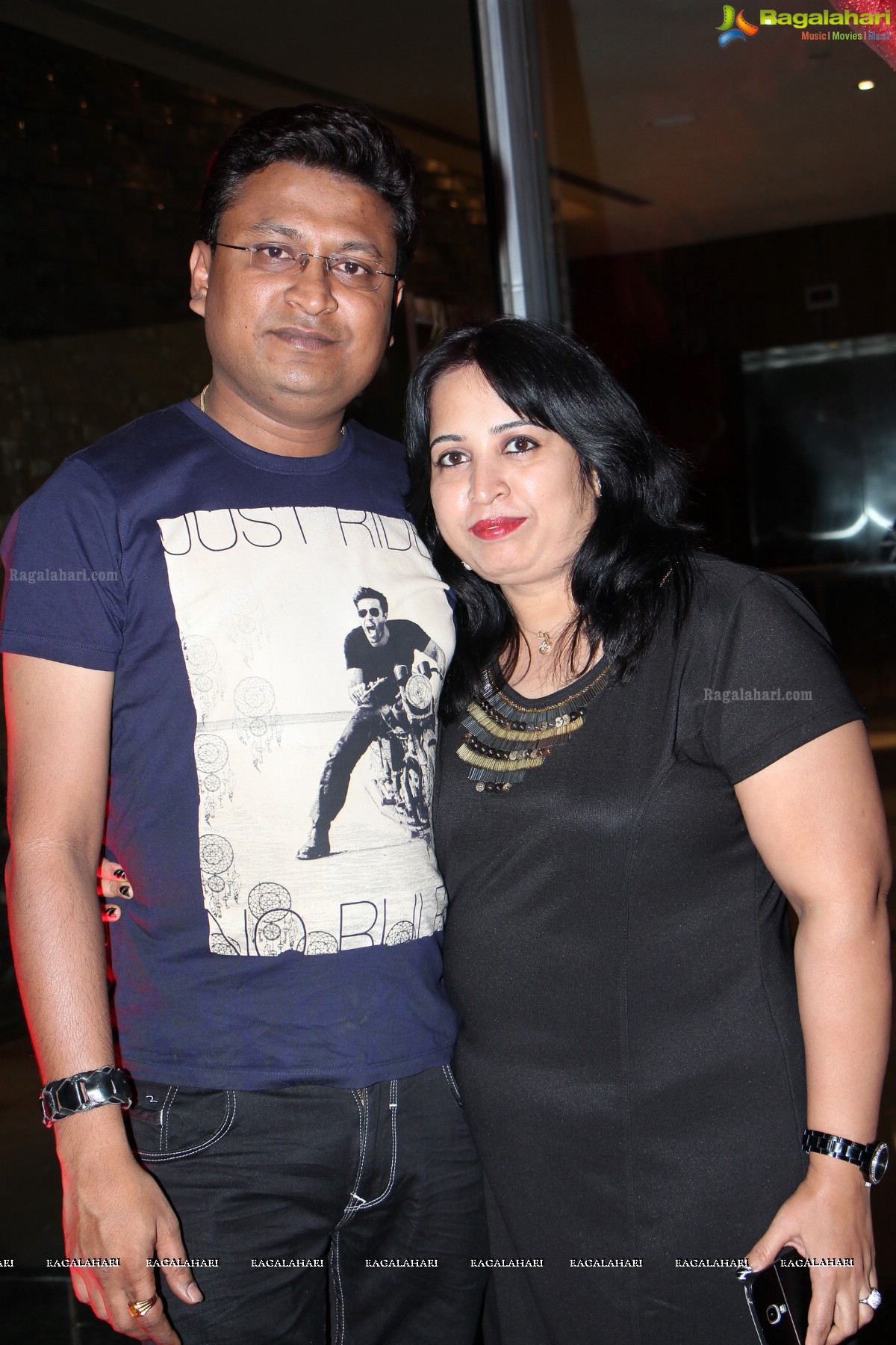 Valentine's Day Celebrations 2015 with Poonam Pandey at Kismet