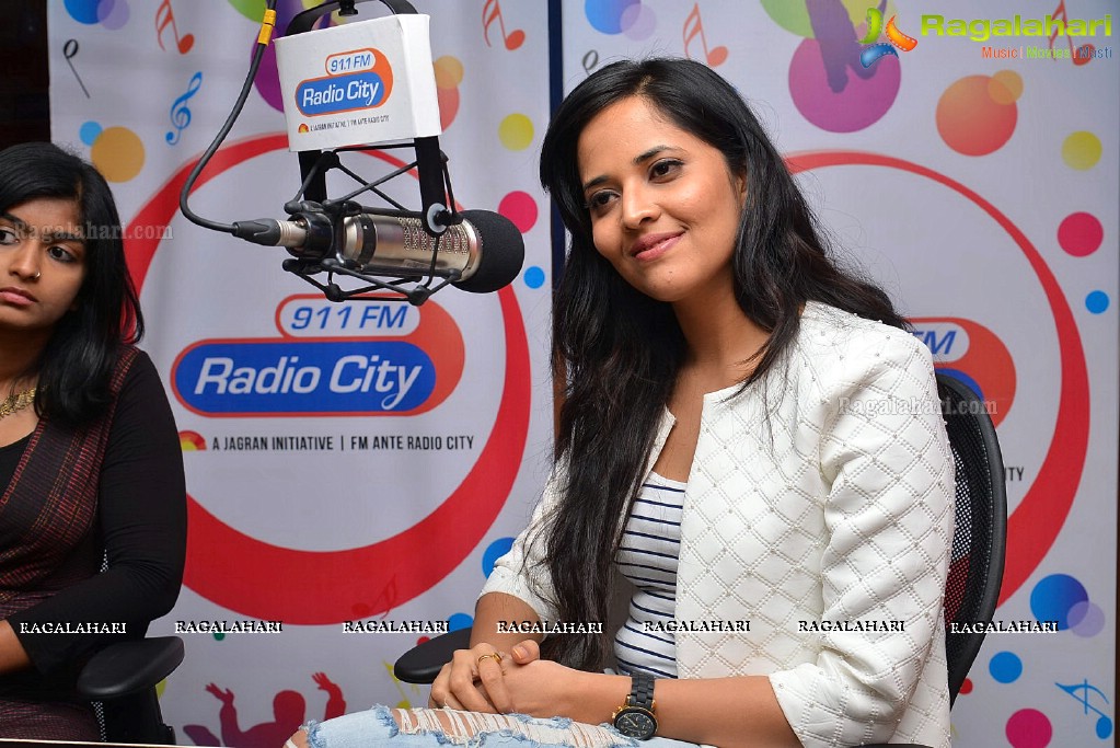 Anasuya at Radio City