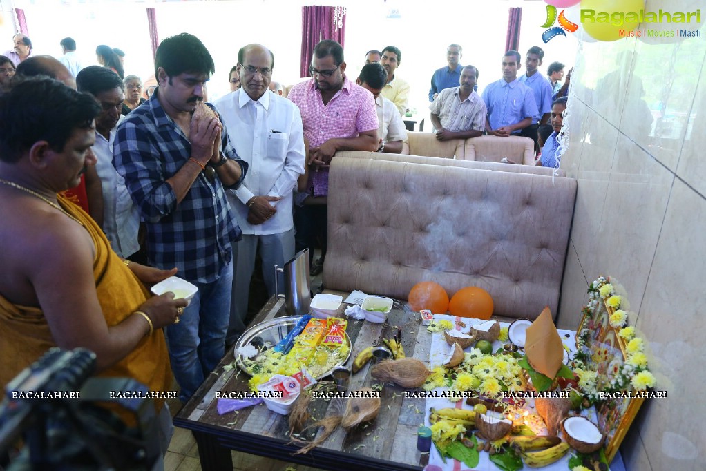 Srikanth launches Bahar Cafe, Hyderabad