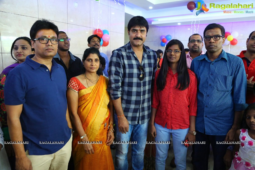 Srikanth launches Bahar Cafe, Hyderabad