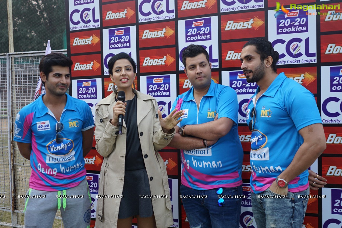 CCL 6 - Bhojpuri Dabanggs Vs Mumbai Heroes