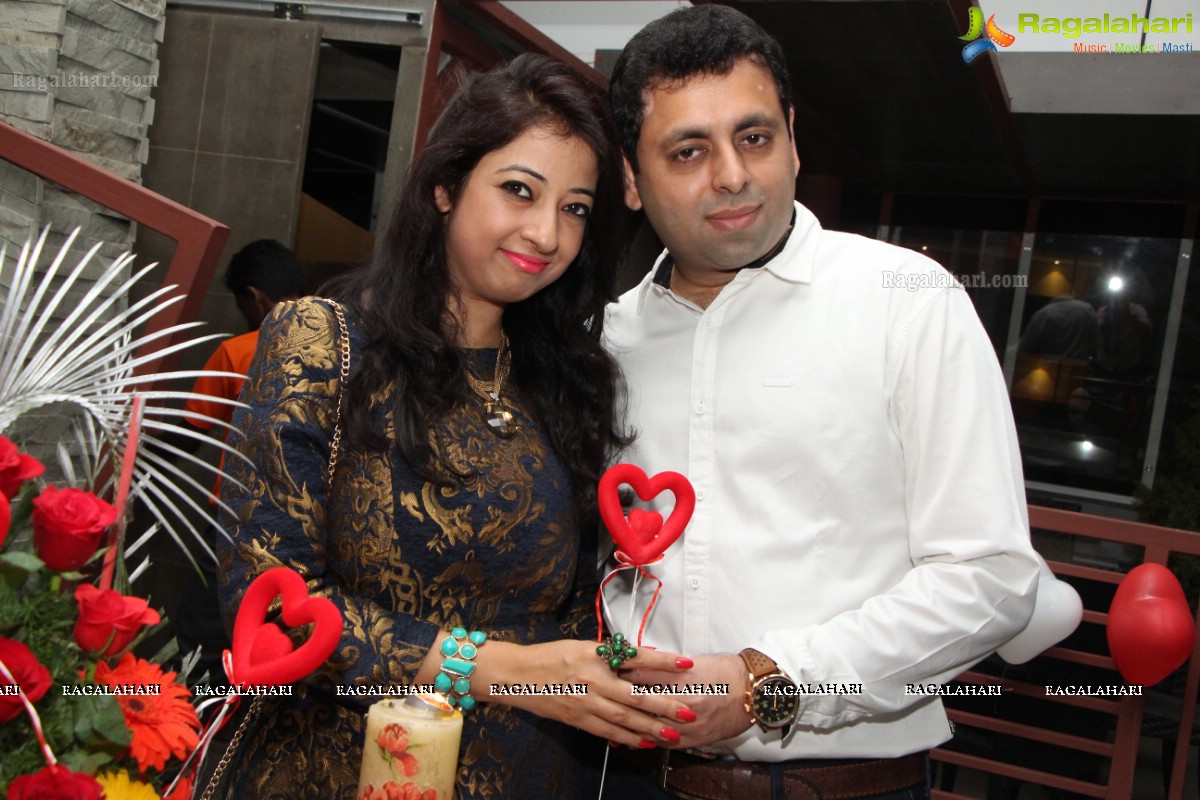 Pre Valentine's Day Celebrations 2016 by Geet Gupta and Jitender Gupta